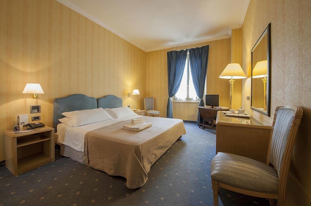 Hotel Poledrini فولينيو المظهر الخارجي الصورة
